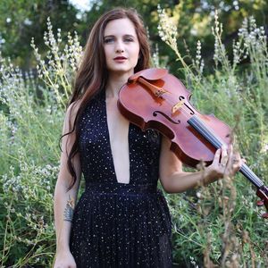 Meet your Posher, Kiara ana